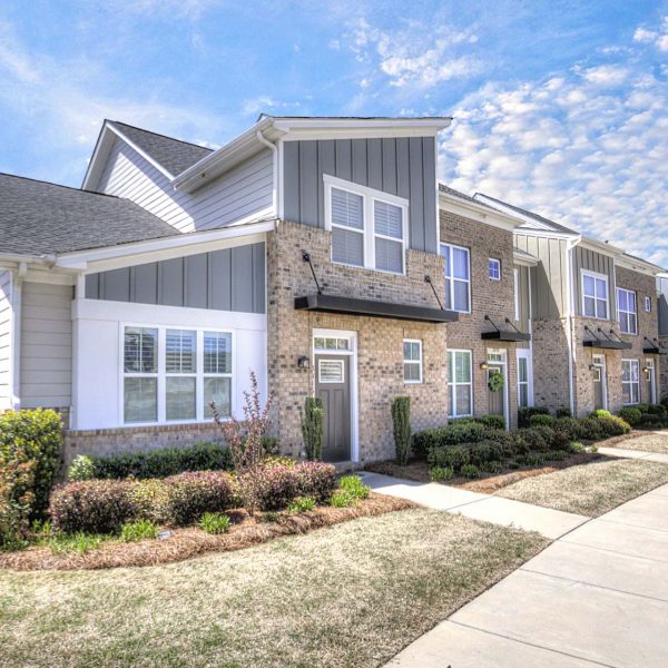 Trendy Townhome in Brightwalk – Just listed!